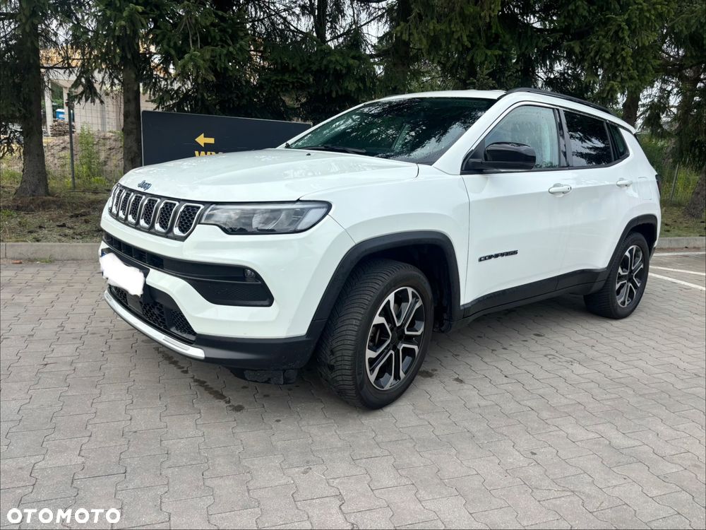 Jeep Compass - 1