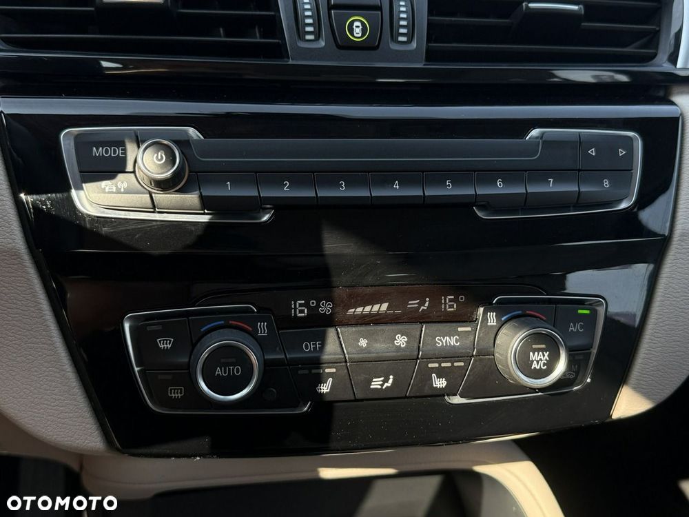 BMW X1 sDrive18i GPF xLine - 24