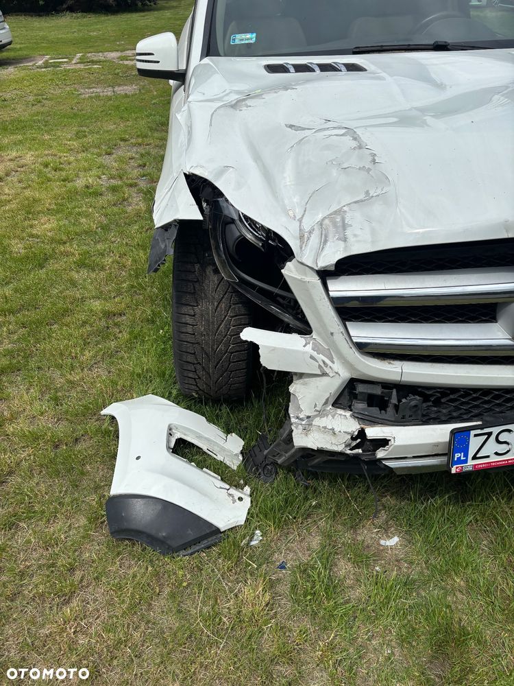 Mercedes-Benz GL 500 4-Matic - 25