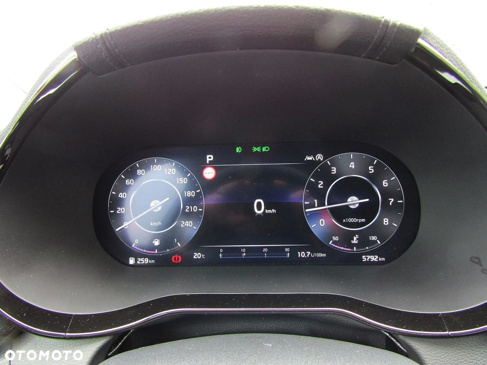 Kia XCeed 1.5 T-GDI Business Line DCT - 14