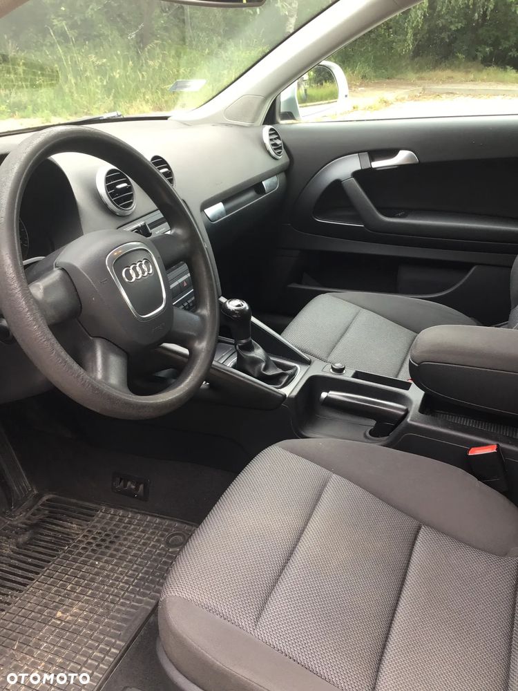 Audi A3 3-drzwiowe 1.6 S line Sportpaket (plus) - 7