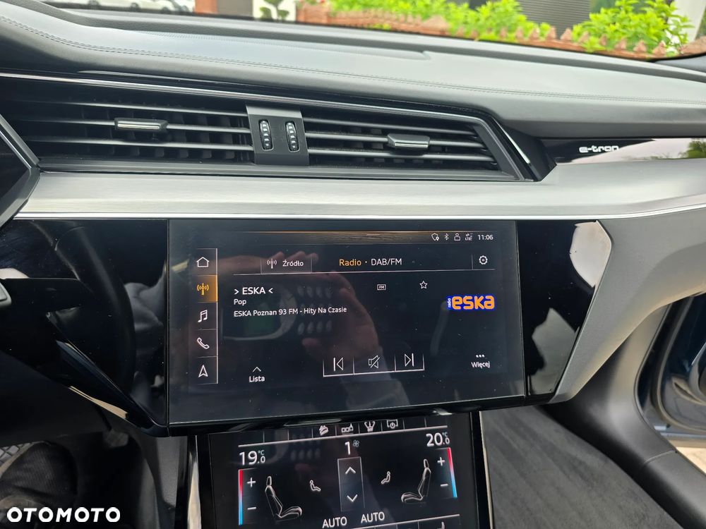 Audi e-tron - 31