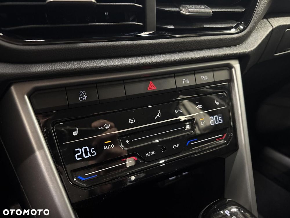 Volkswagen T-Roc 1.5 TSI Life DSG - 22