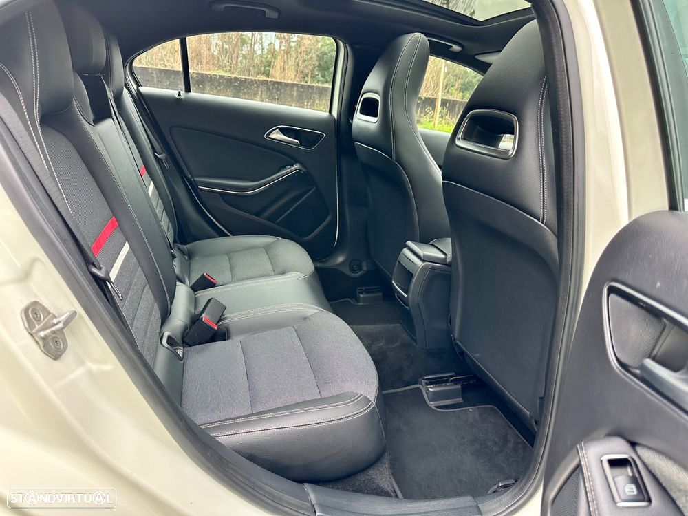 Mercedes-Benz A 180 CDI (BlueEFFICIENCY) Urban - 31