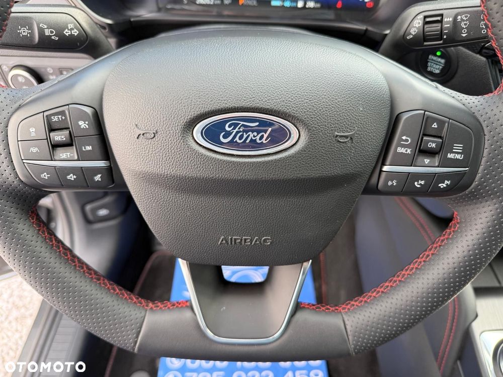Ford Kuga 2.5 Duratec PHEV ST-LINE - 27