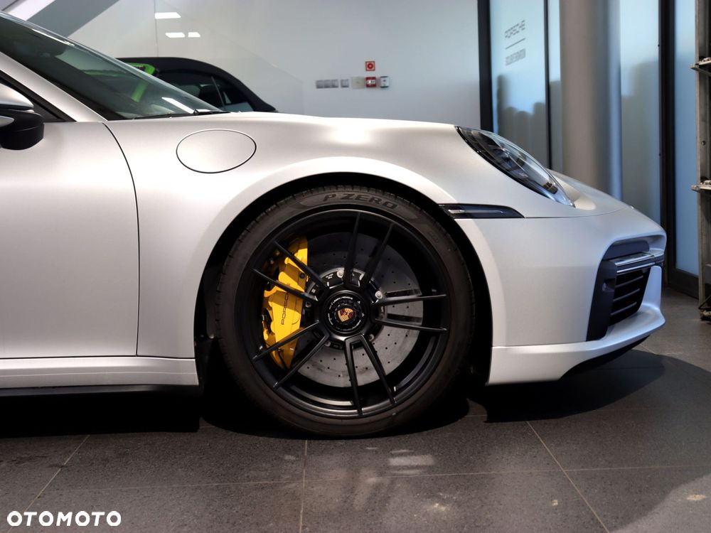 Porsche 911 Turbo S - 14