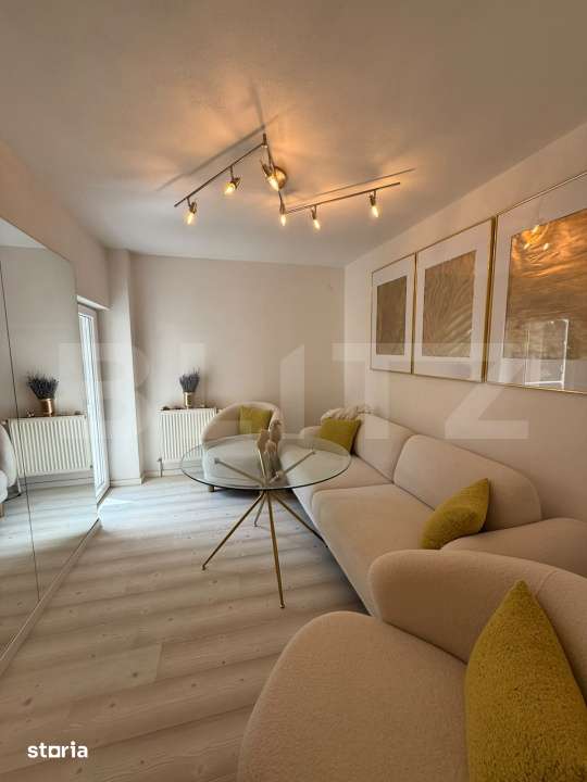 Apartament 3 camere, decomandat, zona Centrala — fotografia 1
