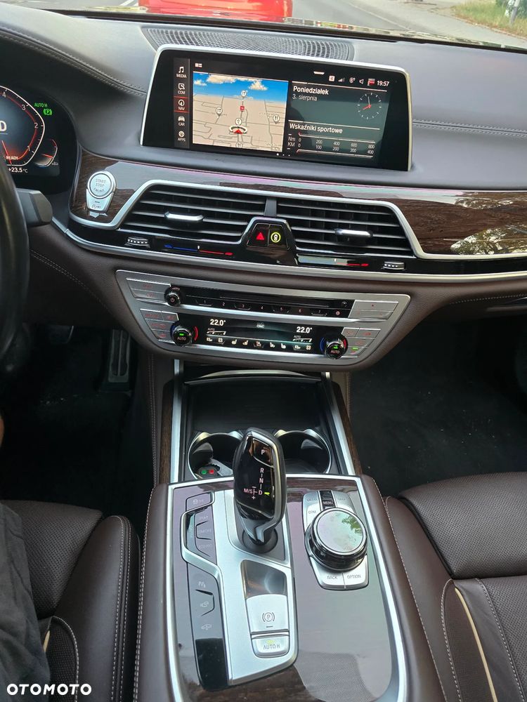 BMW Seria 7 750d xDrive - 7