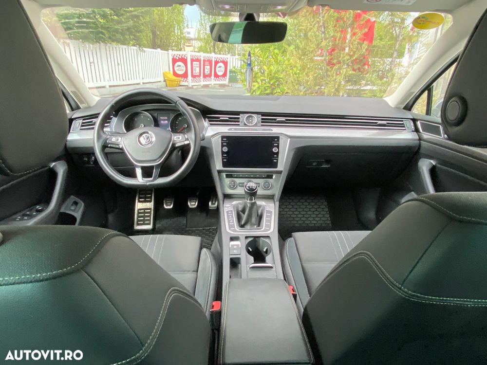 Volkswagen Passat Alltrack 2.0 TDI 4Motion - 10