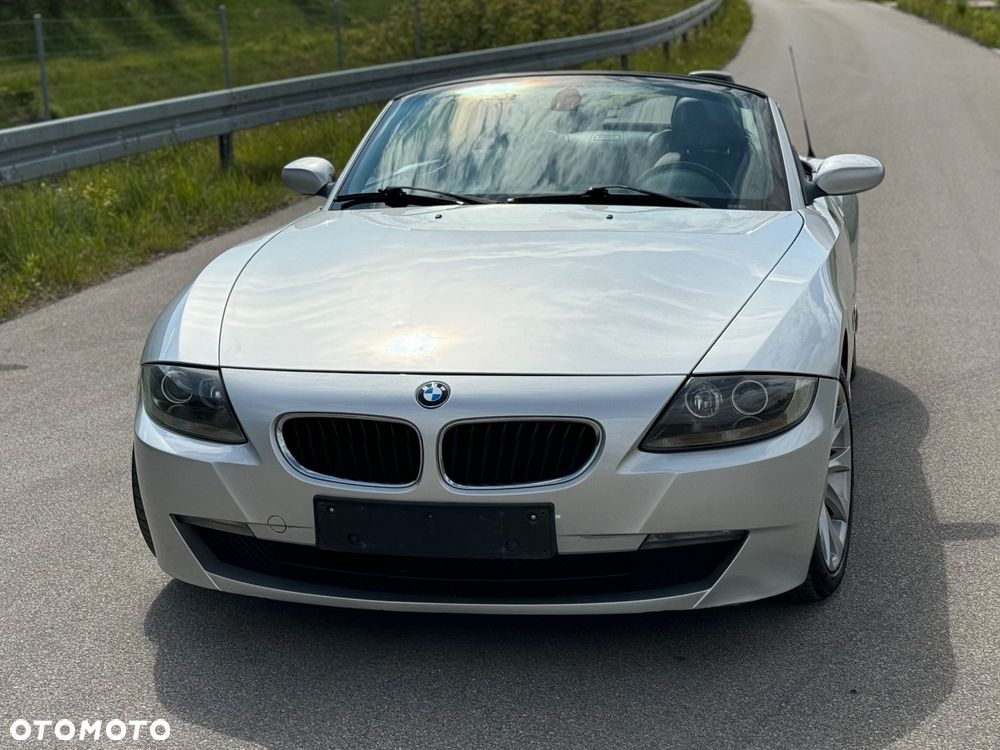 BMW Z4 2.5si - 15