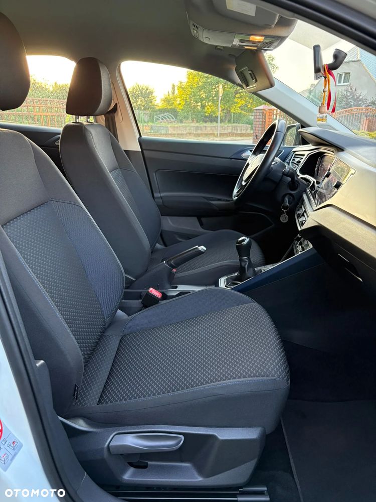 Volkswagen Polo - 17