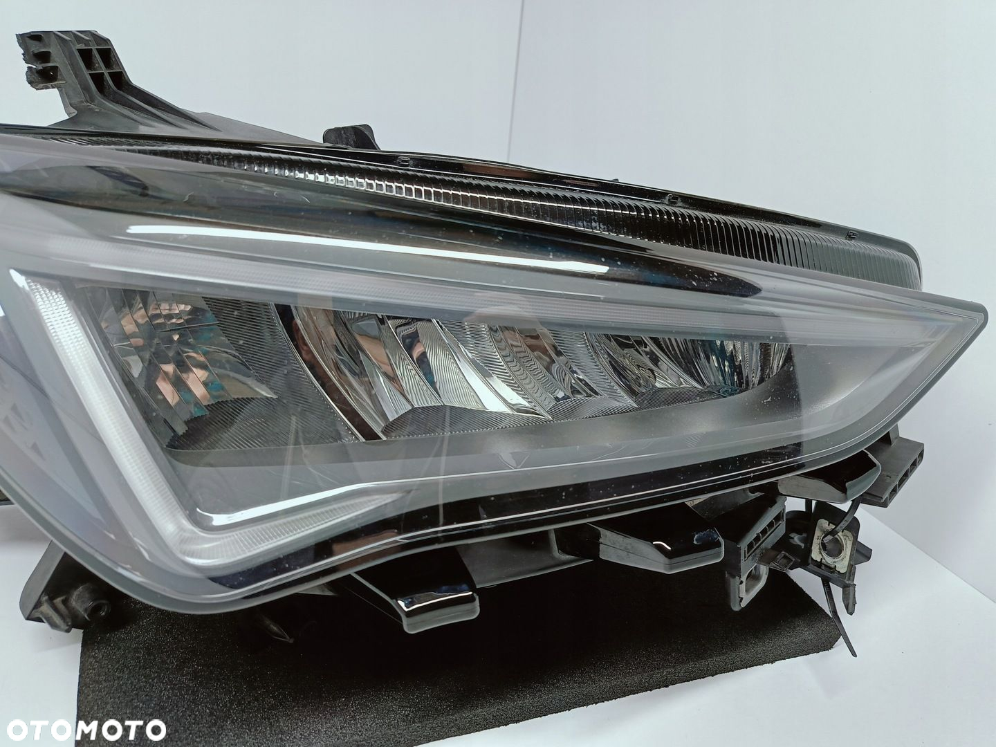 SEAT CUPRA BORN 21- LAMPA PRAWA PRZÓD PRZEDNIA FULL LED EU 10F941008H - 4