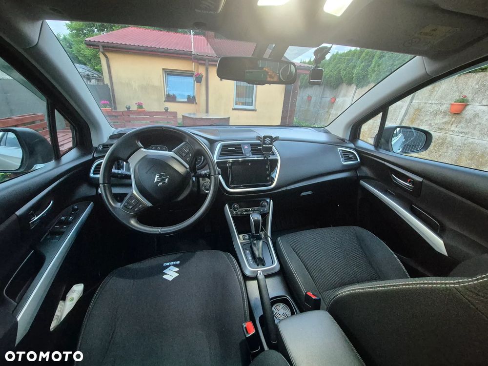 Suzuki SX4 S-Cross - 2