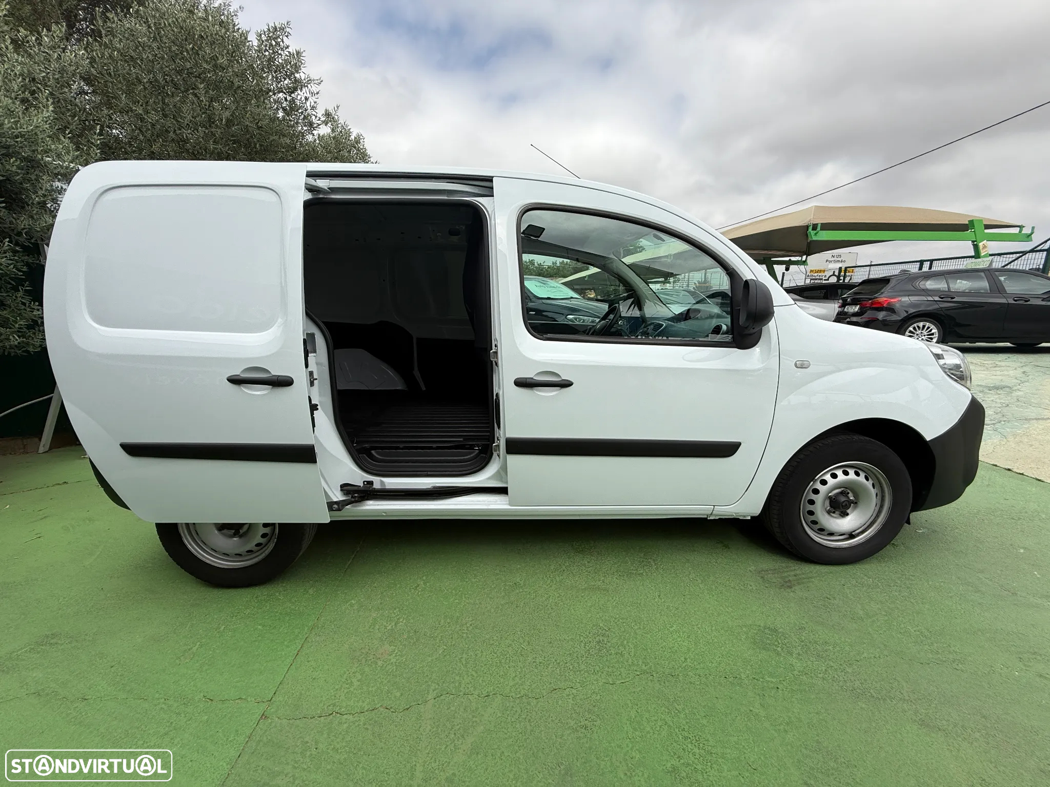 Renault KANGOO 3L - 13