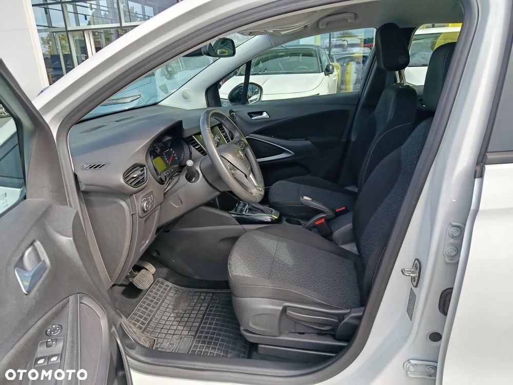 Opel Crossland X - 10