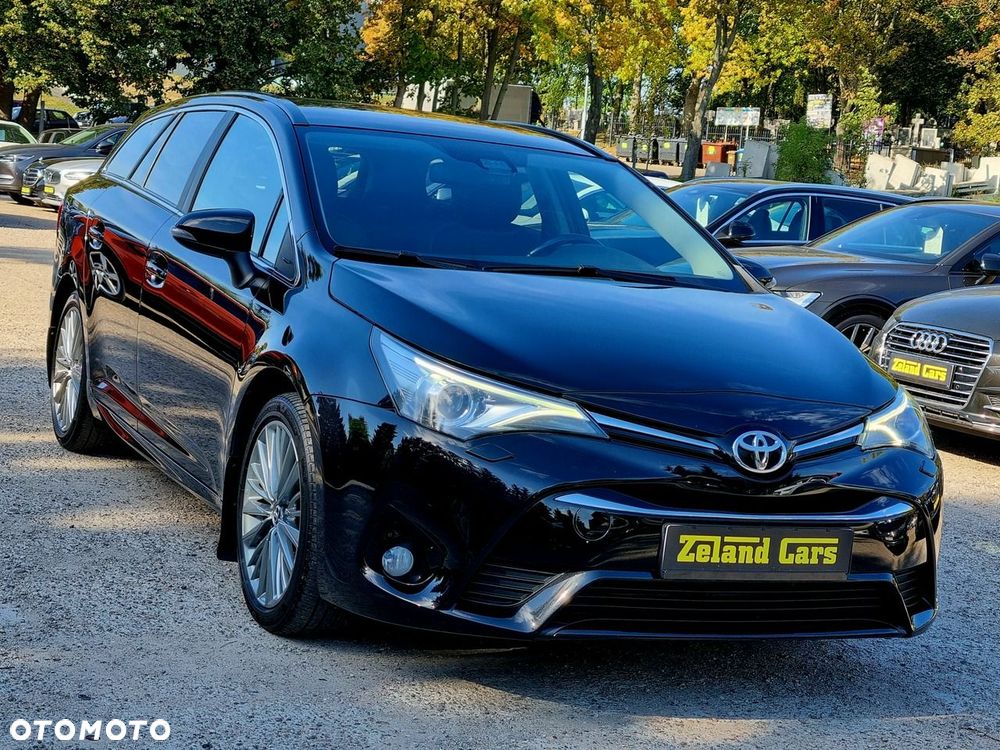 Toyota Avensis 2015 photo 3