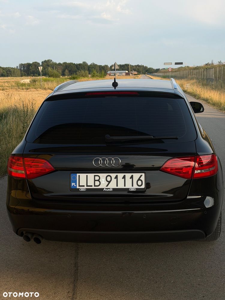 Audi A4 Avant - 4