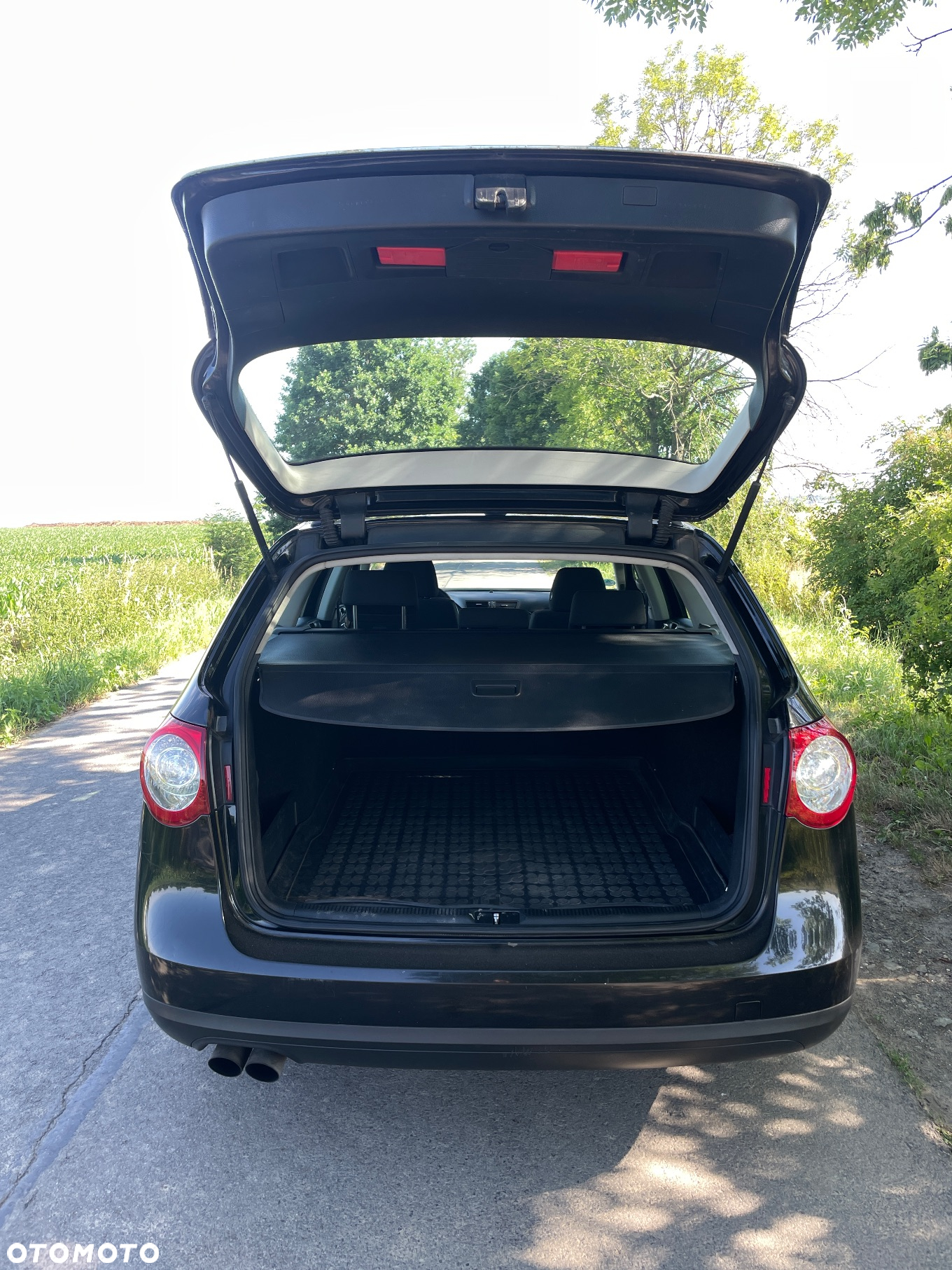 Volkswagen Passat 2.0 TDI Comfortline - 6