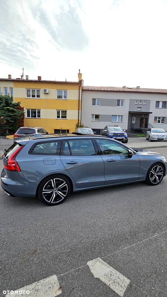 Volvo V60 B4 D Geartronic RDesign - 4