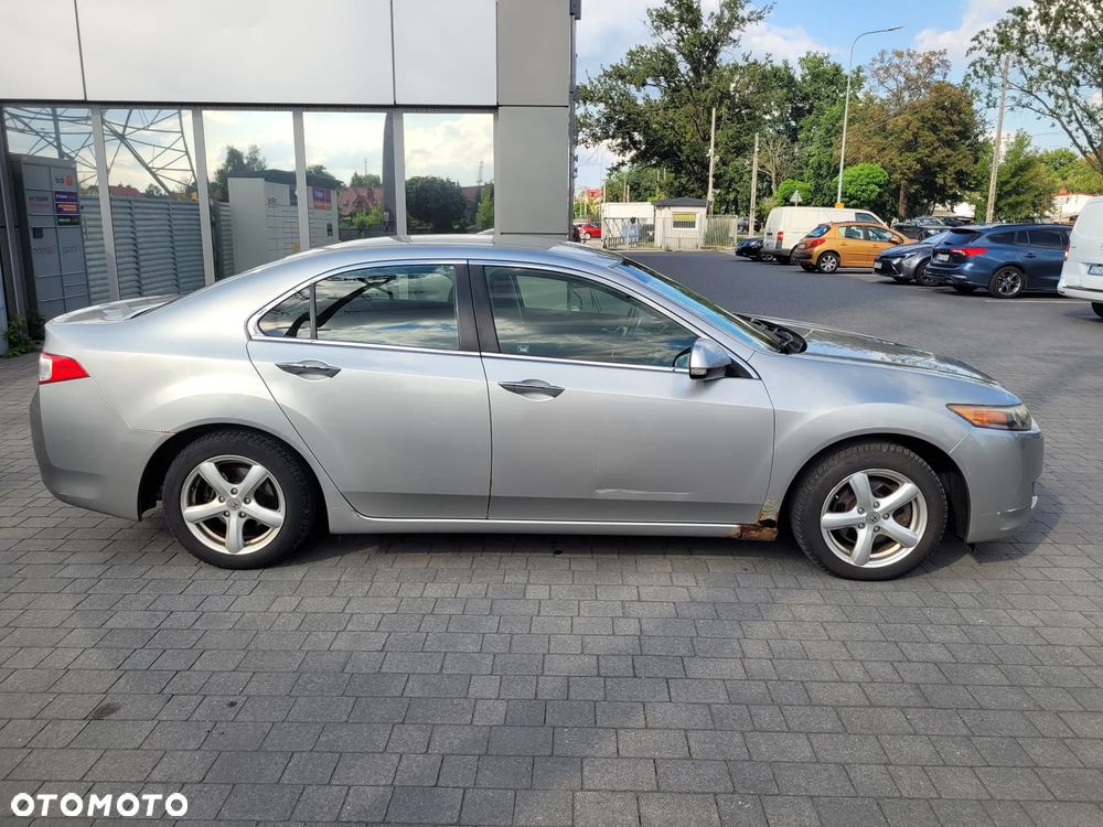 Honda Accord 2.0 Comfort - 18