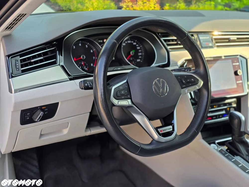 Volkswagen Passat 2.0 TSI 4Mot Elegance DSG - 22