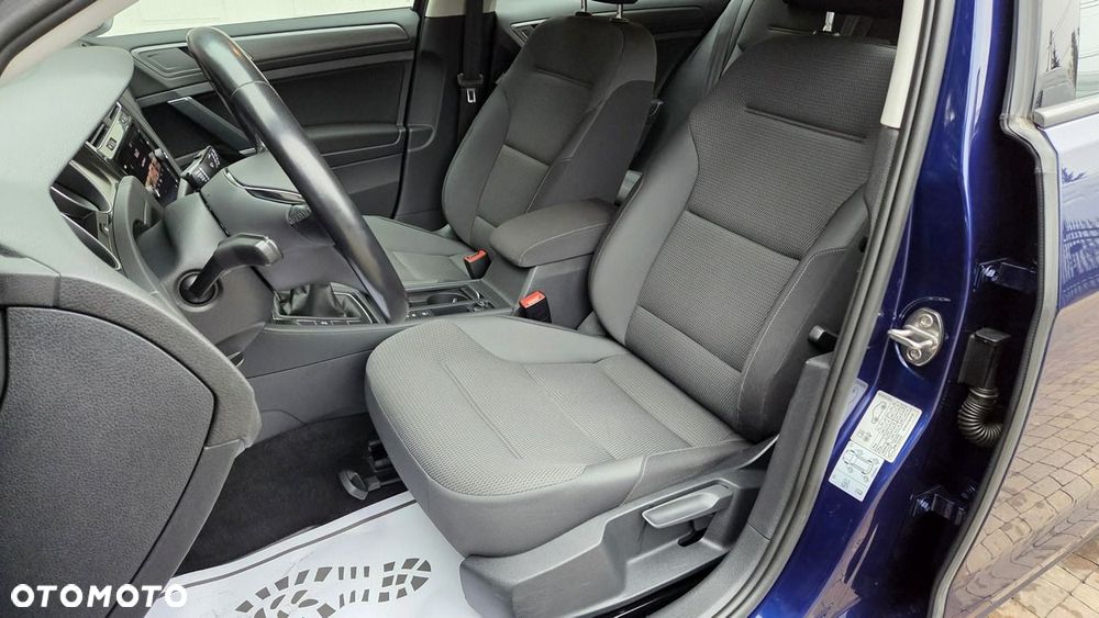 Volkswagen Golf 1.5 TSI ACT OPF Comfortline - 19