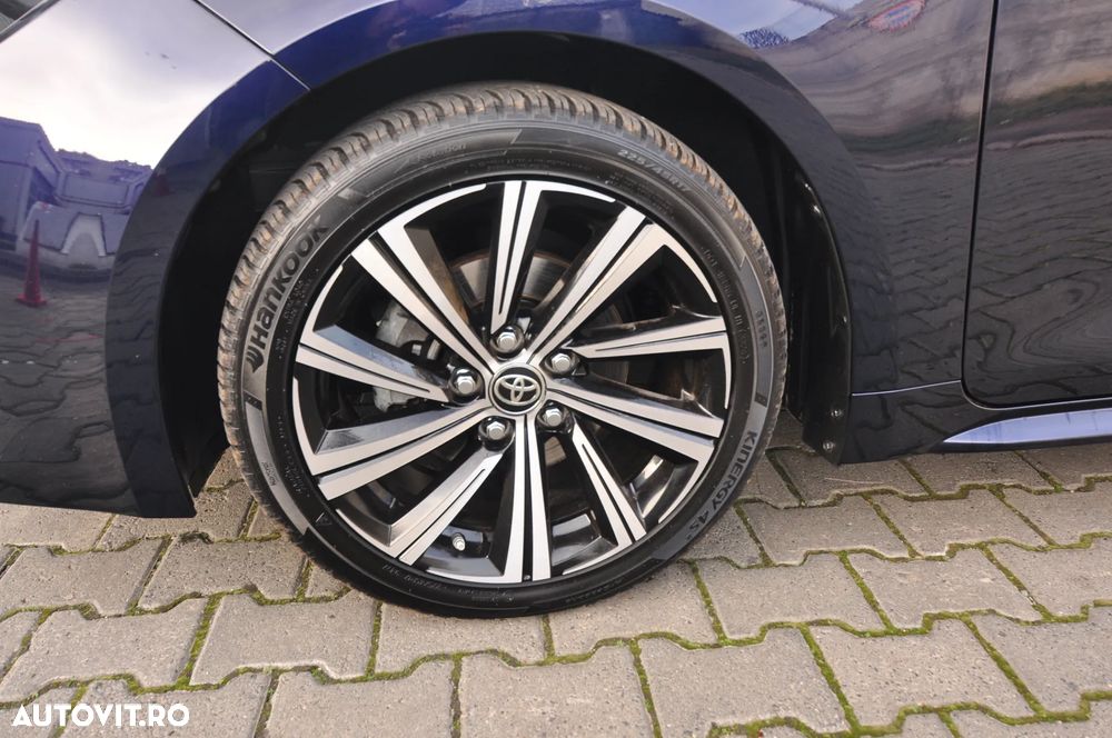 Toyota Corolla 1.8 Hybrid Touring Sports Business Edition - 22