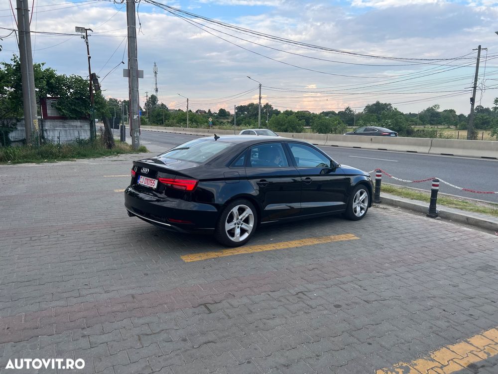 Audi A3 1.6 TDI (clean diesel) Attraction - 25