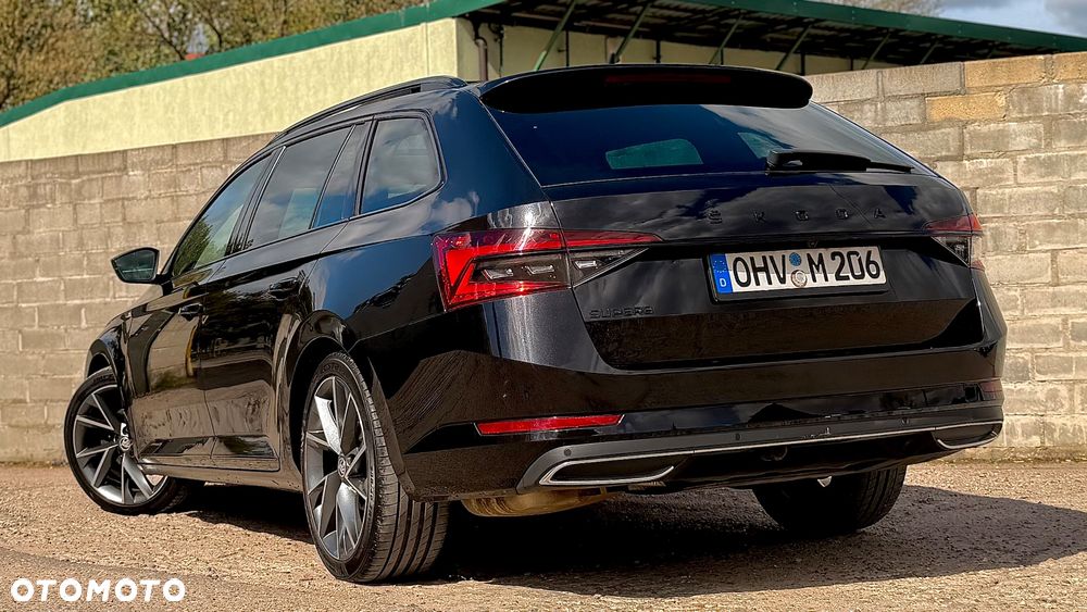 Skoda Superb 2.0 TDI DSG Sportline - 13