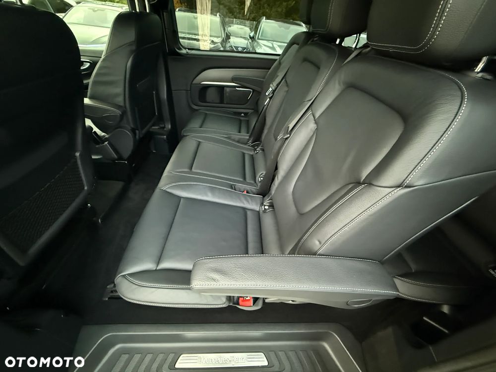 Mercedes-Benz Klasa V 300 d lang 4Matic 9G-TRONIC Avantgarde Edition - 27