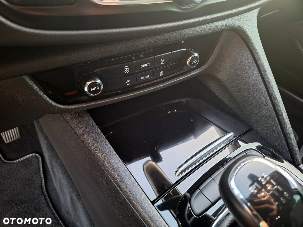 Opel Insignia 1.5 ECOTEC Direct Inj Turbo Business Edition - 19