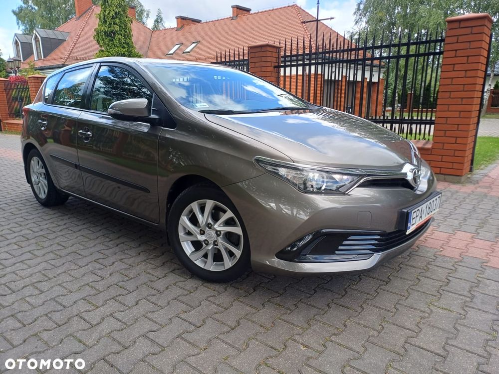 Toyota Auris 1.33 VVT-i Active - 32