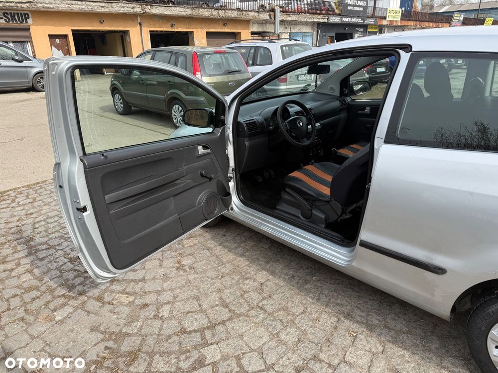Volkswagen Fox - 7