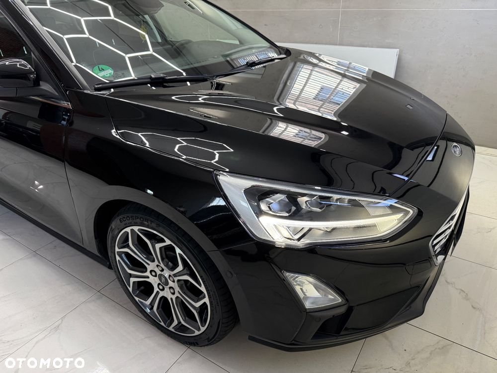 Ford Focus 2.0 EcoBlue STart-Stopp-System TITANIUM - 11