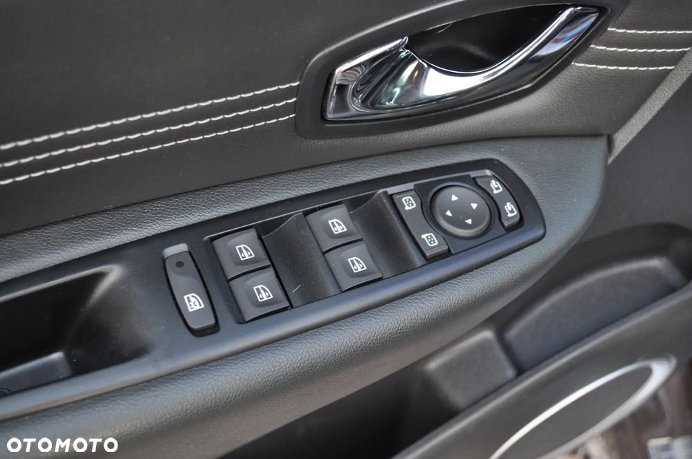 Renault Scenic TCe 130 Dynamique - 21