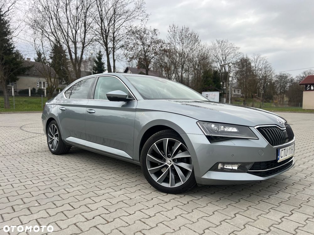Skoda Superb 2.0 TDI SCR 4x4 L&K DSG - 16