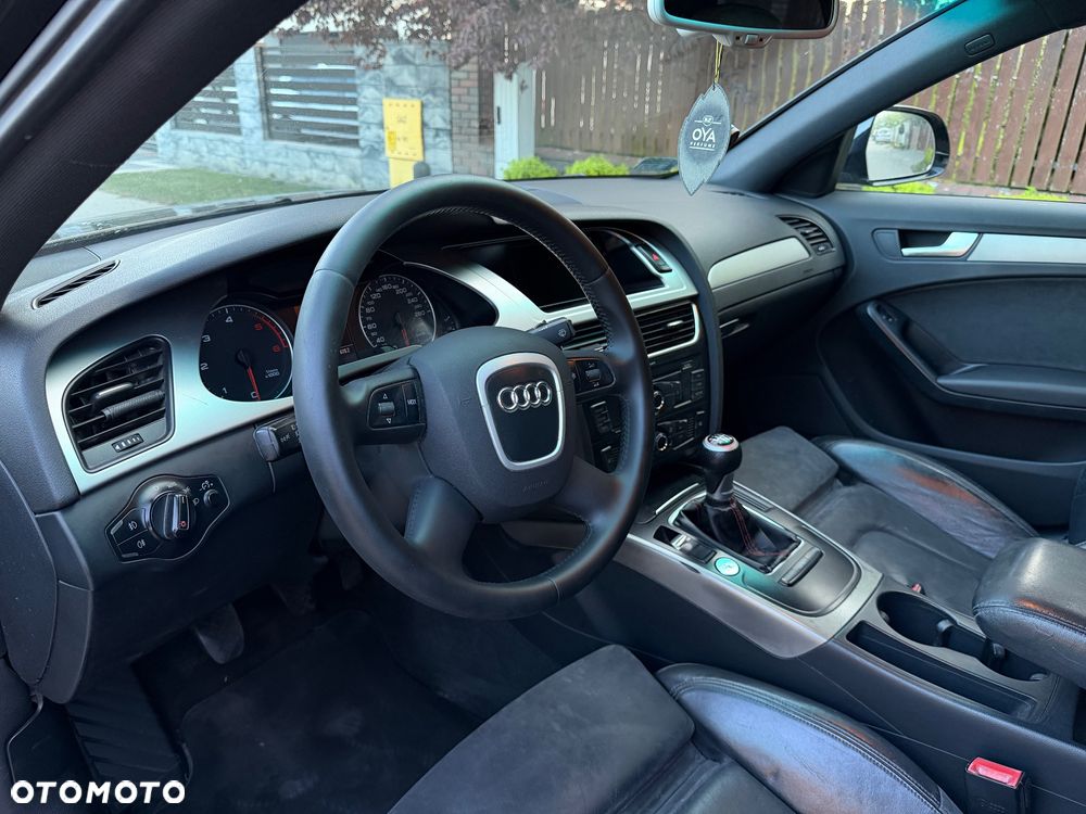 Audi A4 Limousine 2.0 TDI DPF S line Sportpaket - 20