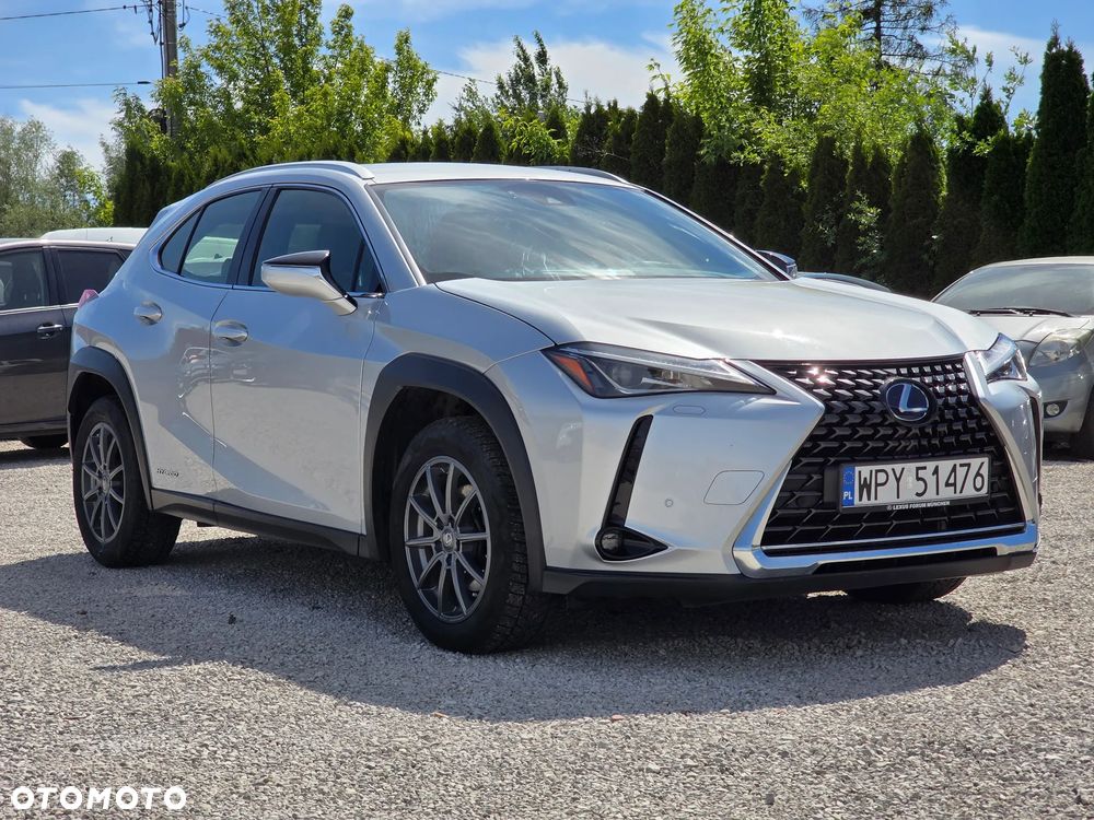 Lexus UX - 5