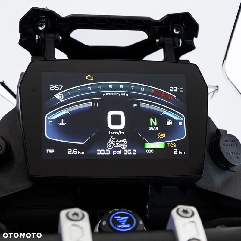 VOGE 900DSX - 8