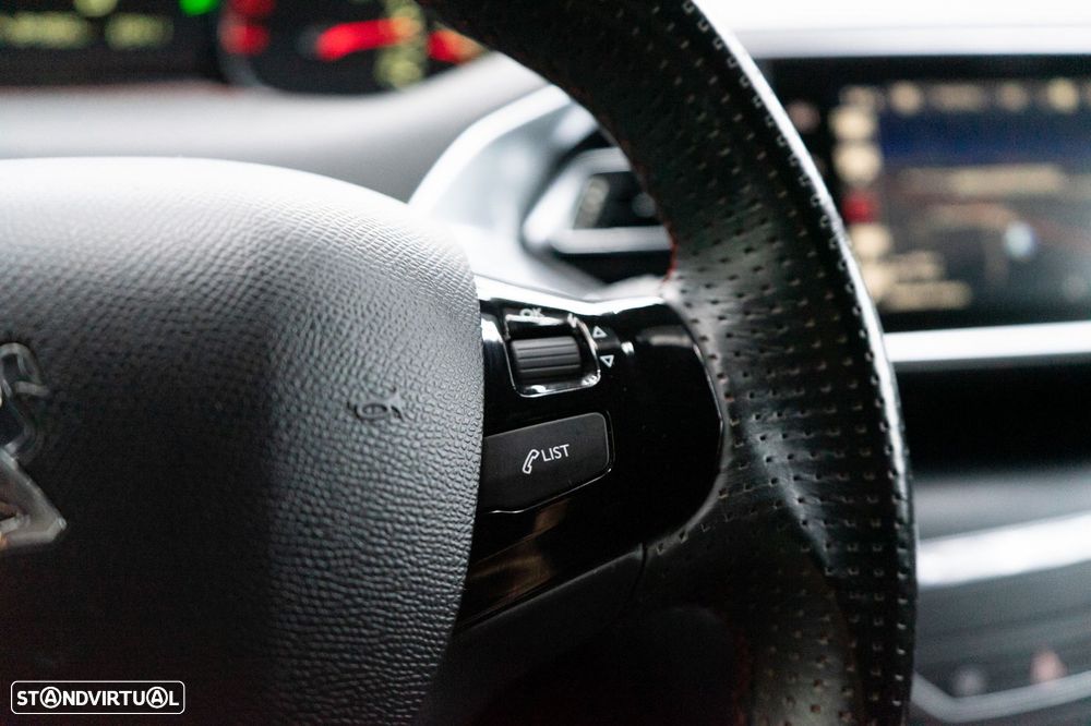 Peugeot 308 SW 2.0 BlueHDi GT Line - 33