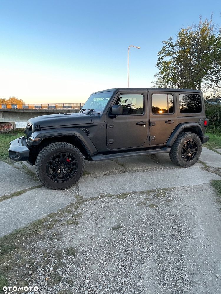 Jeep Wrangler - 22