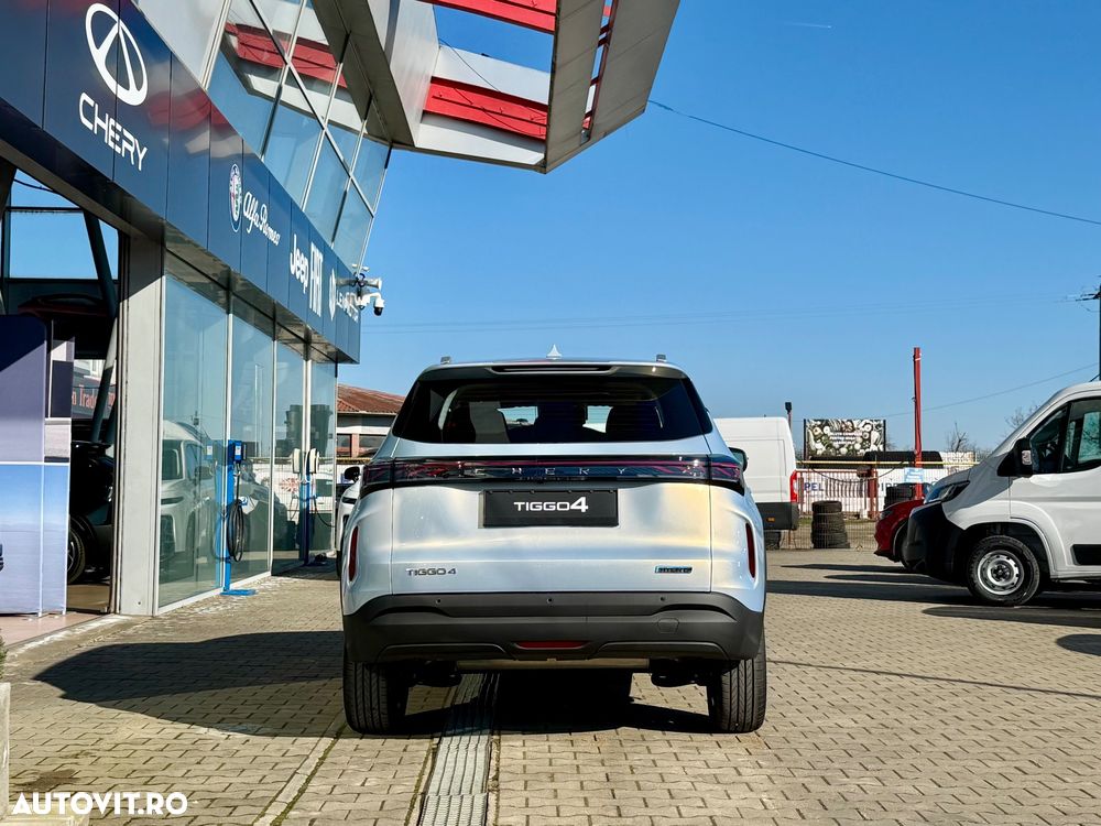 Chery Tiggo 4 1.5 TGDI DHT HEV Comfort - 11