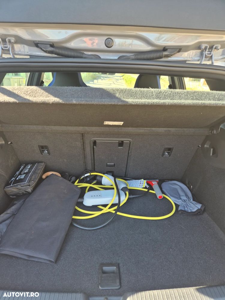 Volkswagen Golf GTE - 7