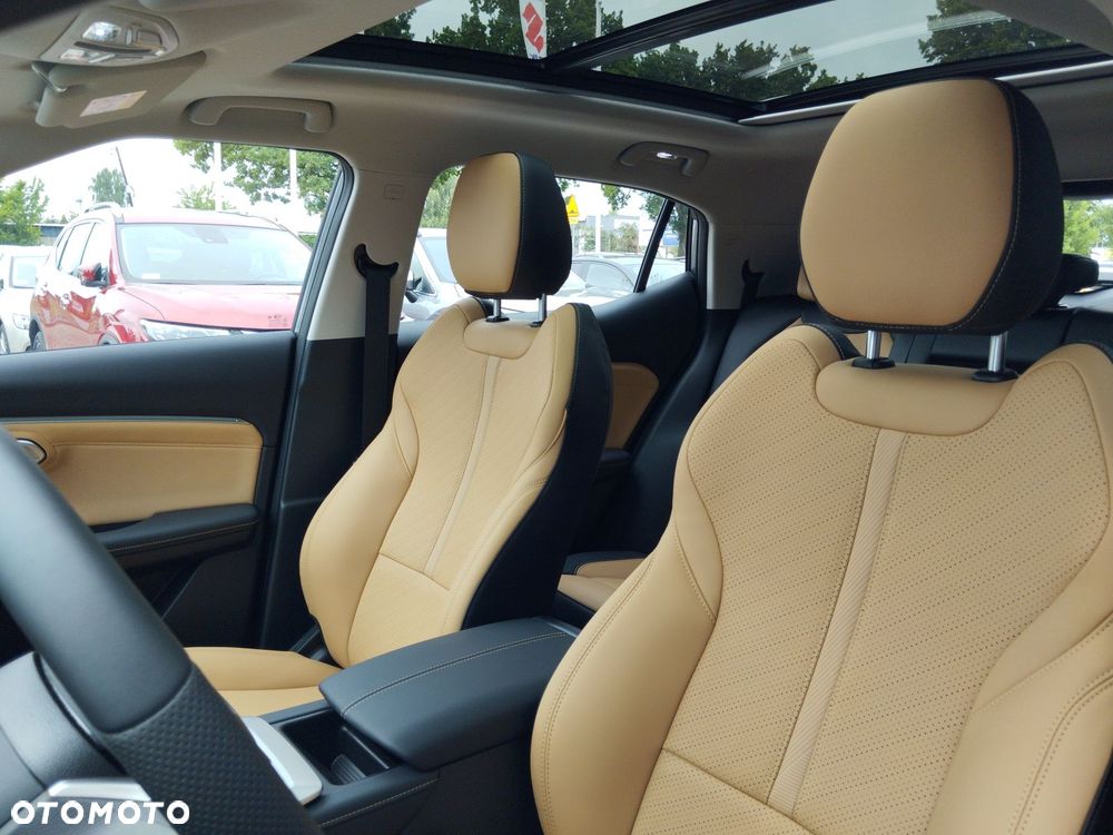 GAC Emzoom 1.5T Luxury DCT - 12