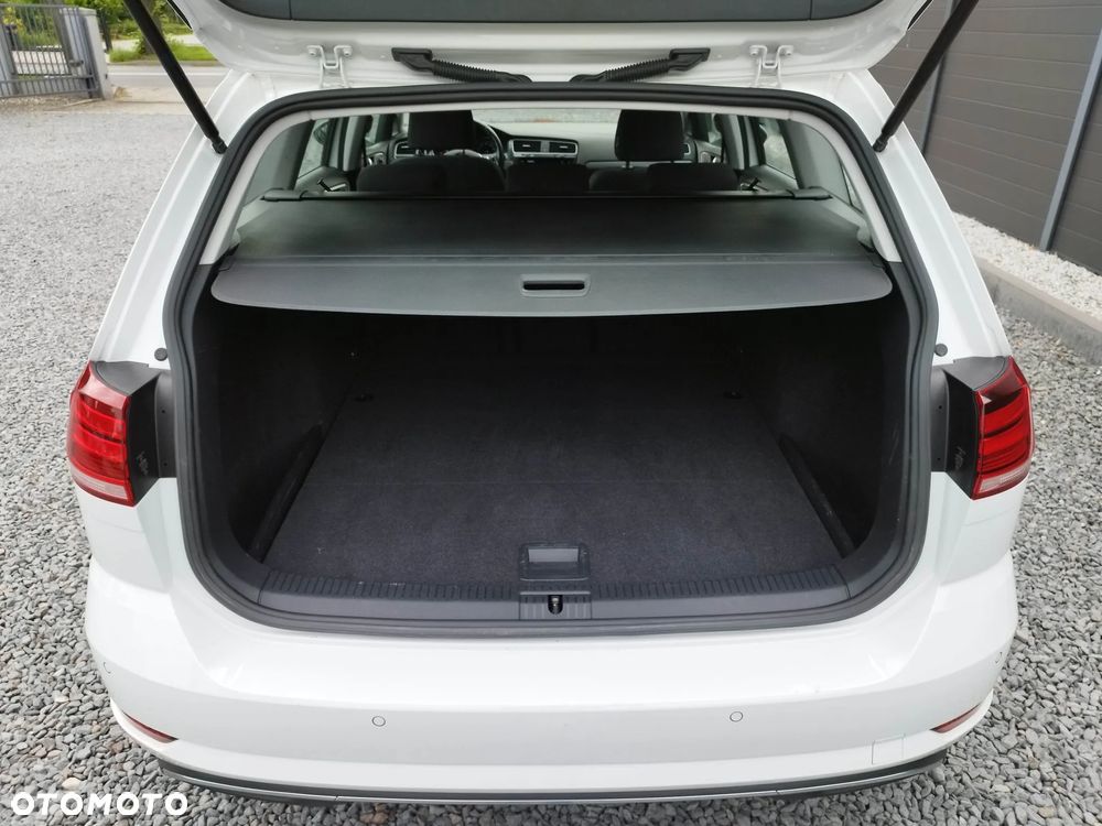 Volkswagen Golf 2.0 BlueTDI Comfortline - 24