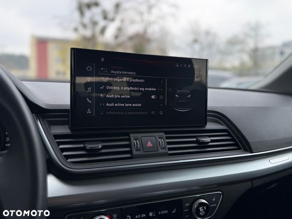 Audi Q5 Sportback - 30