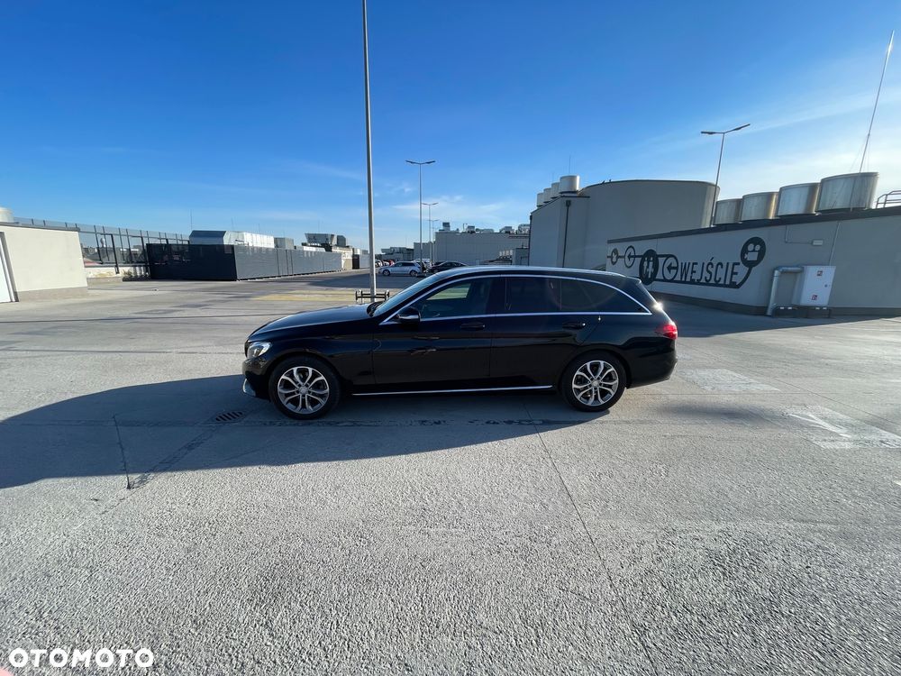 Mercedes-Benz Klasa C 220 CDI 4Matic 7G-TRONIC Edition - 2