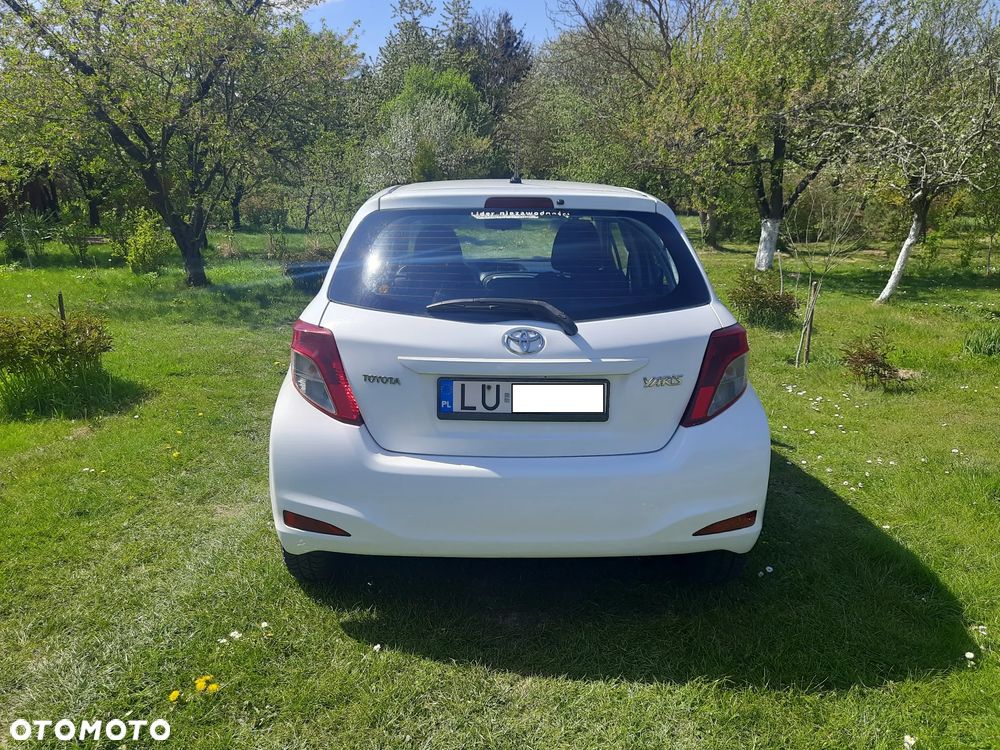 Toyota Yaris - 2