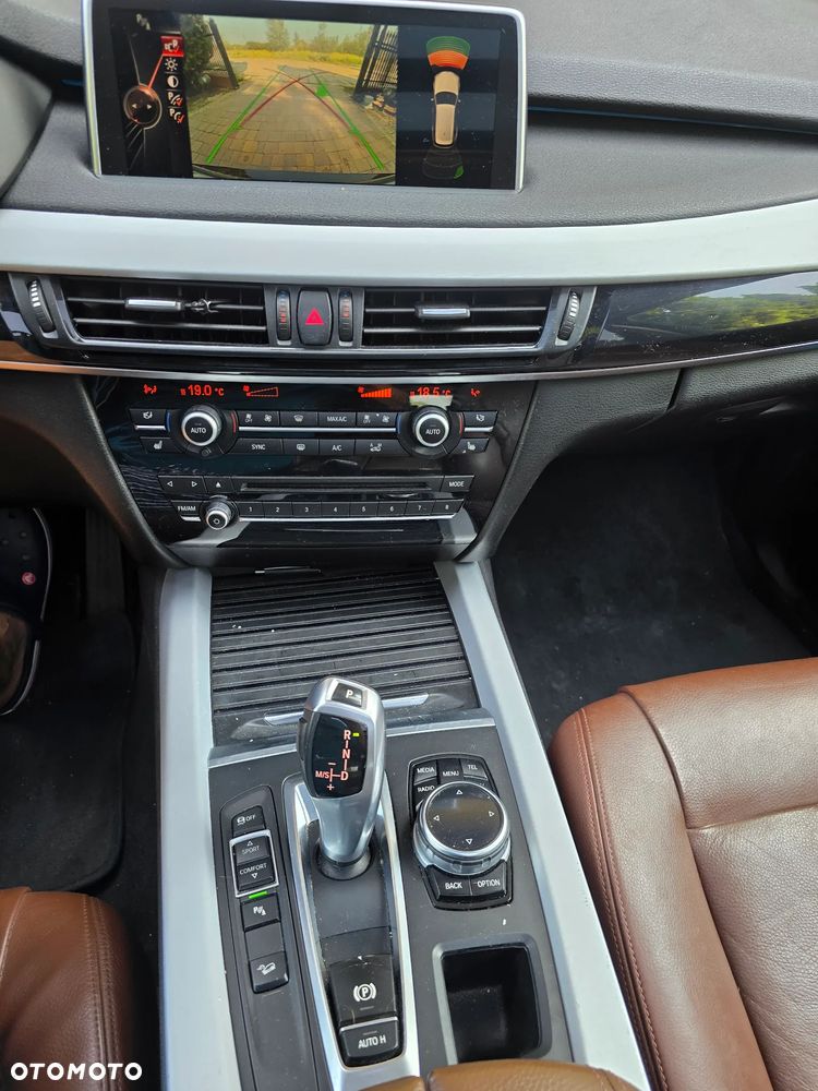BMW X5 - 12