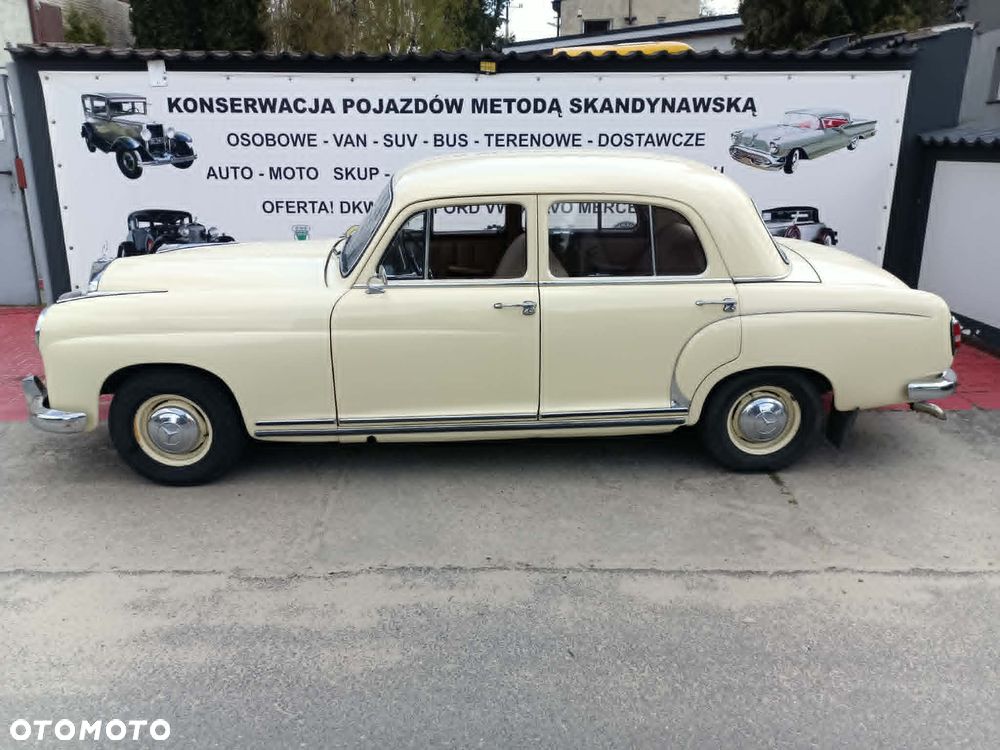 Mercedes-Benz Inny - 32